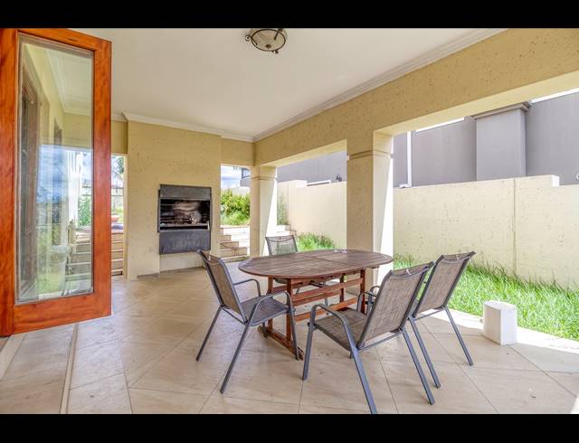 4 BEDROOM HOUSE SOLD IN KYALAMI GARDENS